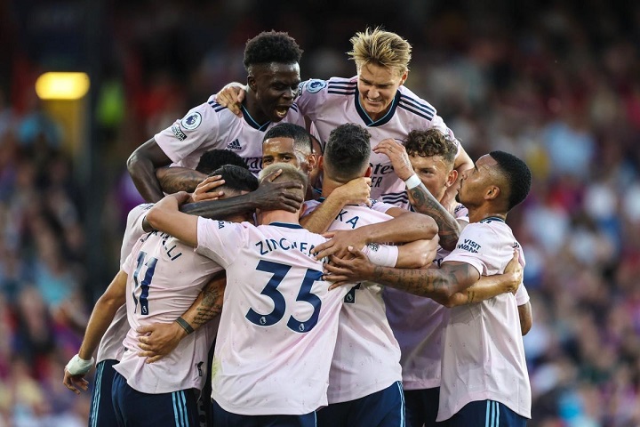 Arsenal remporte le premier match de la nouvelle saison